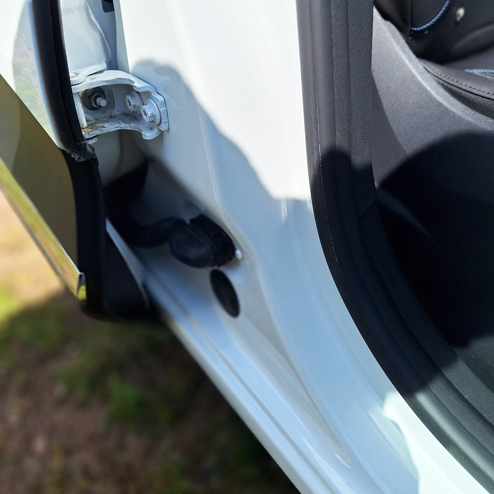 Unfallschaden Renault nachher